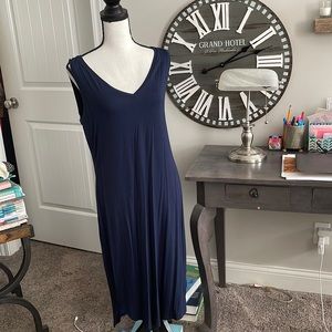 MIDI v-neck t-shirt dress navy size L thin great as a coverup